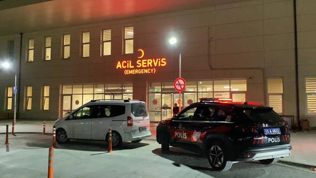 Burdur’da Gece Yarısı Aşk Kavgası: Kıskançlık Krizi Hastanede Bitti! 3